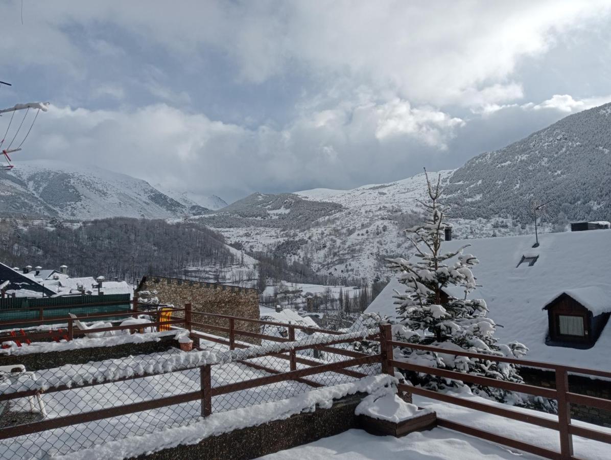 Apartamento Con Terraza Y Vistas Panoramicas En Tauell Lägenhet Exteriör bild